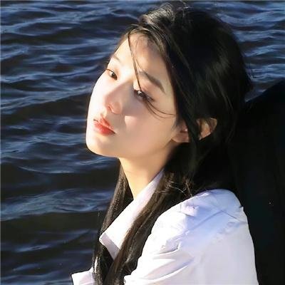 港口的灯光